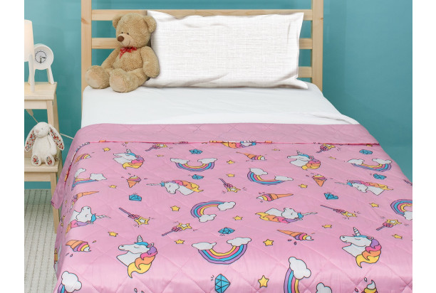 Detský prehoz na posteľ Jednorožce a dúhy, ružový, 170x210 cm