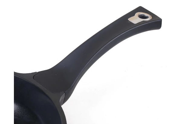 Panvica Profi Chef 20 cm, nepriľnavá