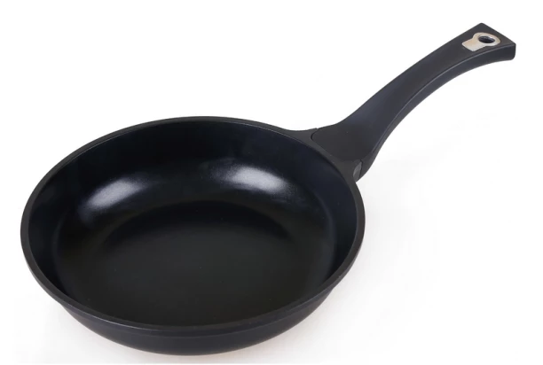 Panvica Profi Chef 24 cm, nepriľnavá
