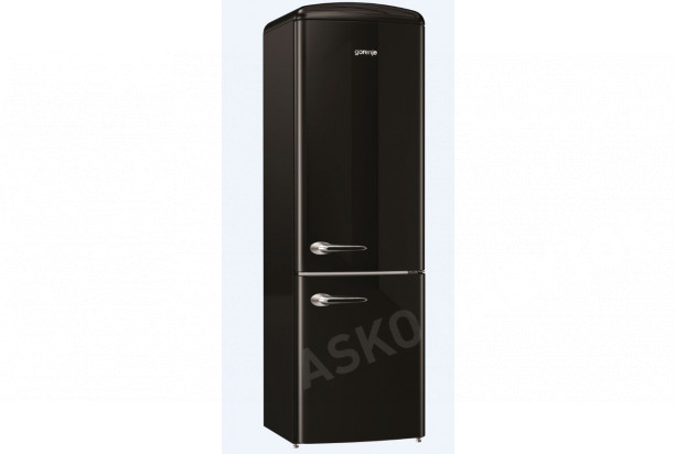 Chladnička s mrazničkou Gorenje ORK192BK, retro dizajn, čierna - použitý tovar z výstavy