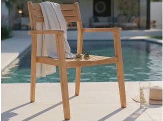 Záhradná stolička s podrúčkami Padang, teak