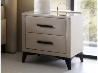 Nočný stolík s 2 zásuvkami Joy, svetlo béžová látka