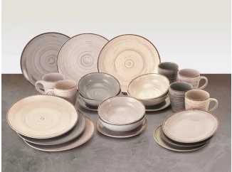 Jedálenský  servis (24 dielov) Royal