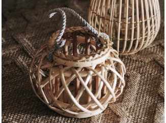 Prútený lampáš Bella 17 cm, prírodná svetlá