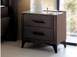 Nočný stolík s 2 zásuvkami Joy, hnedá látka