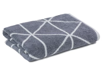 Osuška Triangle 67x140 cm, antracitová, grafický vzor