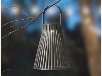 Solárna lampáš 14,5x18,5 cm,čierna