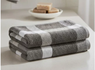 Osuška Pantone Karo 70x140 cm, šedá