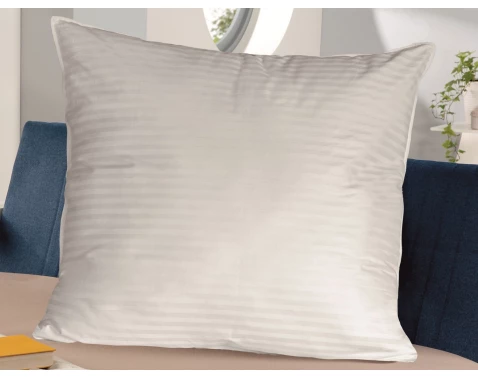 Vankúš Satin Deluxe 70x90 cm, prúžky%