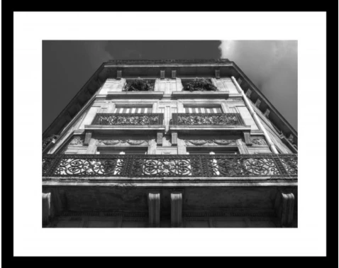 E-shop Rámovaný obraz Budova 50x40 cm, čiernobiely%