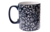 Hrnček 620 ml, tmavo modrý, kvetinový