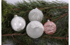 Vianočná ozdoba Biela guľa 8 cm, stromčeky, sklo