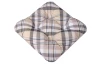 Záhradný podsedák Bloom 40x40 cm, károvaný