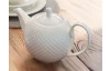 Kanvica na čaj Diamond Line 1,13 l, biela s reliéfom