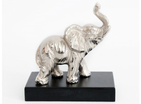 Dekoračná soška Malý slon, strieborný